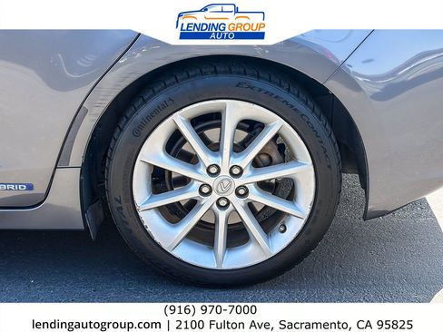 Used 2012 Lexus CT 200h Premium FWD image 9