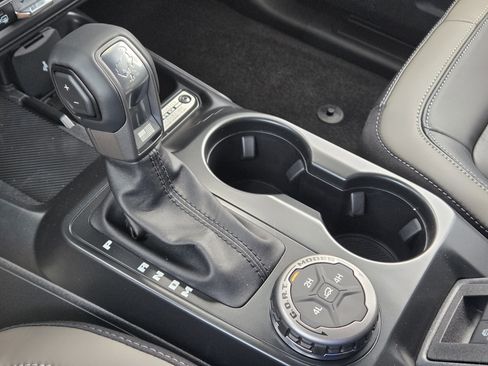 New 2026 Ford Bronco Outer Banks AWD/4WD image 30