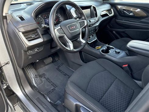 Used 2021 GMC Terrain SLE w/ LPO, Floor Liner Package image 10