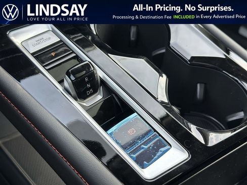 New 2026 Volkswagen Atlas Peak Edition AWD/4WD image 16