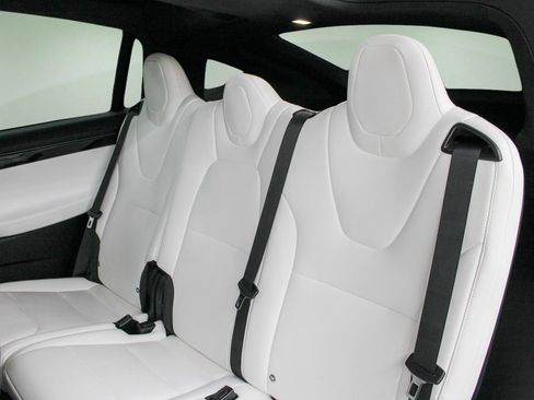 Used 2018 Tesla Model X 75D AWD/4WD image 28