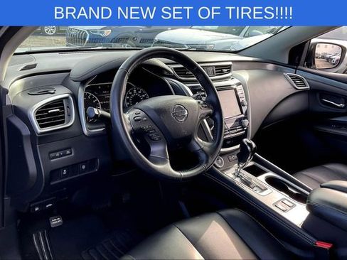 Used 2020 Nissan Murano SV w/ Premium Package image 14