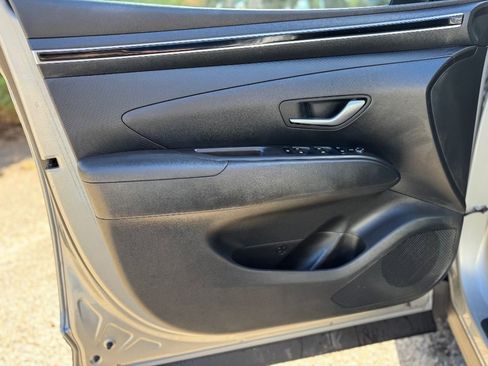 Used 2024 Hyundai Tucson Blue image 8