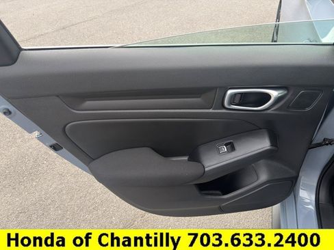 Used 2024 Honda Civic Sport image 25