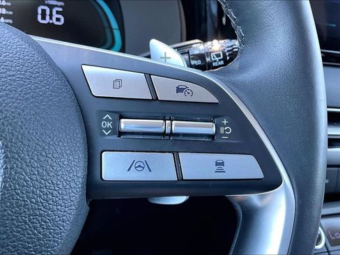 Used 2024 Hyundai Palisade SEL FWD image 17