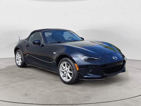 Used 2016 MAZDA MX-5 Miata Sport image 1