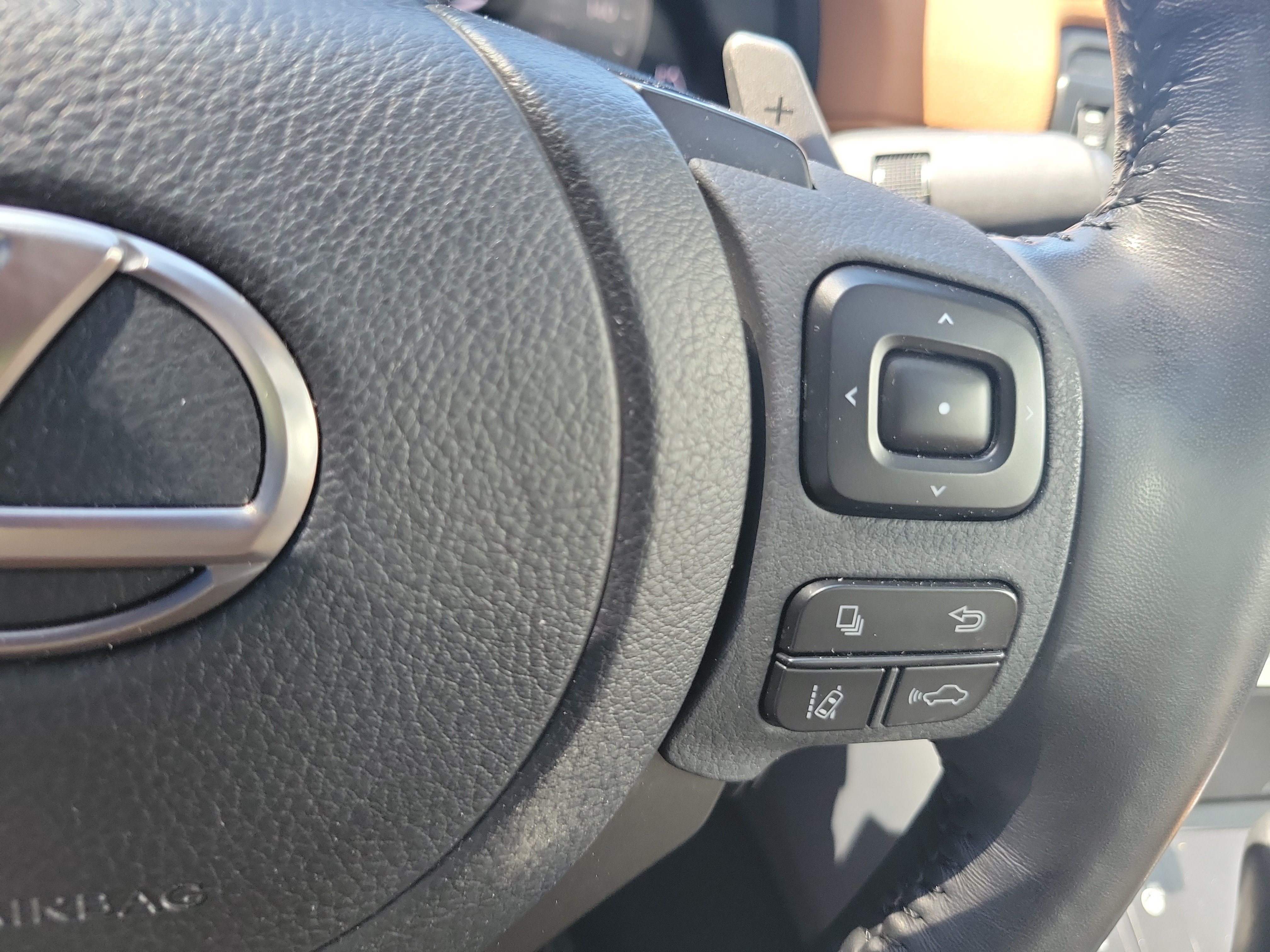 Used 2024 Lexus IS 300 w/ Comfort Package RWD image 26