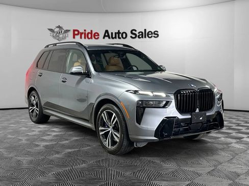 Used 2023 BMW X7 xDrive40i w/ Executive Package AWD/4WD image 5