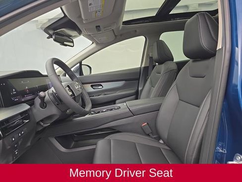 Used 2025 Nissan Murano SL w/ Cargo Package image 23