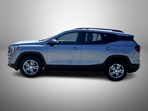 Certified 2023 GMC Terrain SLE w/ Driver Convenience Package image 8