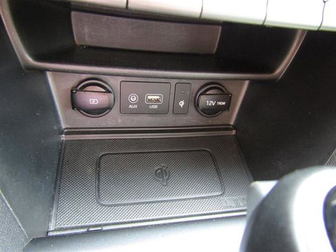 Used 2021 Hyundai Kona Limited image 21