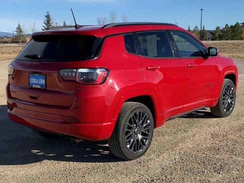 Certified 2022 Jeep Compass Limited image 8