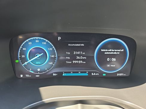 Used 2023 Hyundai Santa Fe Limited AWD/4WD image 19