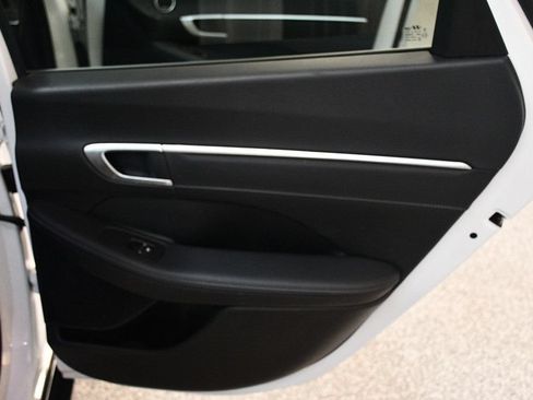 Used 2021 Hyundai Sonata Limited FWD image 25