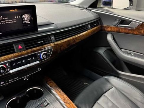 Used 2019 Audi A4 2.0T Premium w/ Convenience Package image 27