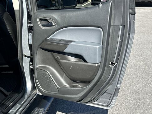 Used 2022 Chevrolet Colorado Z71 image 17