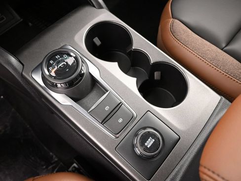 New 2025 Ford Bronco Sport Outer Banks w/ Outer Banks Tech Package+ AWD/4WD image 9