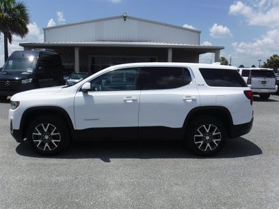 Used 2022 GMC Acadia SLE w/ LPO, Floor Liner Package