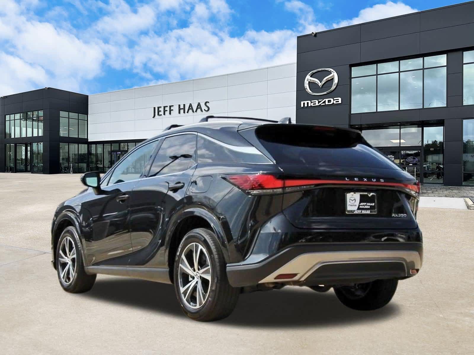 Used 2024 Lexus RX 350 Premium w/ Convenience Package FWD image 2
