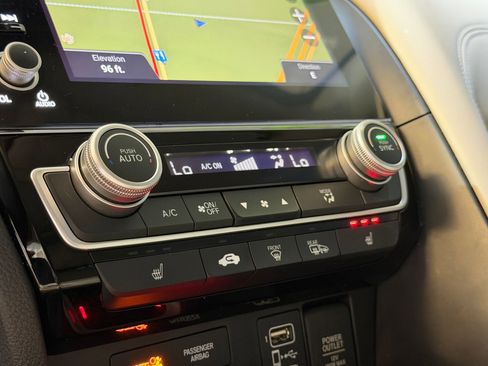 Used 2019 Honda Insight Touring image 28
