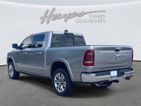 Used 2022 RAM 1500 Limited AWD/4WD image 8