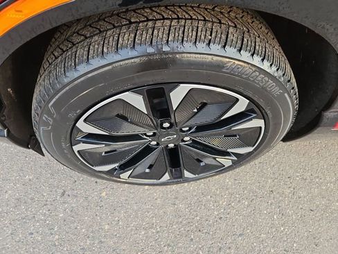 Used 2024 Chevrolet Blazer EV RS AWD/4WD image 14