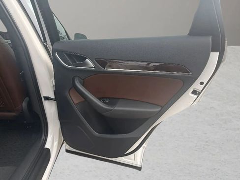 Used 2016 Audi Q3 2.0T Premium Plus w/ Technology Package image 31