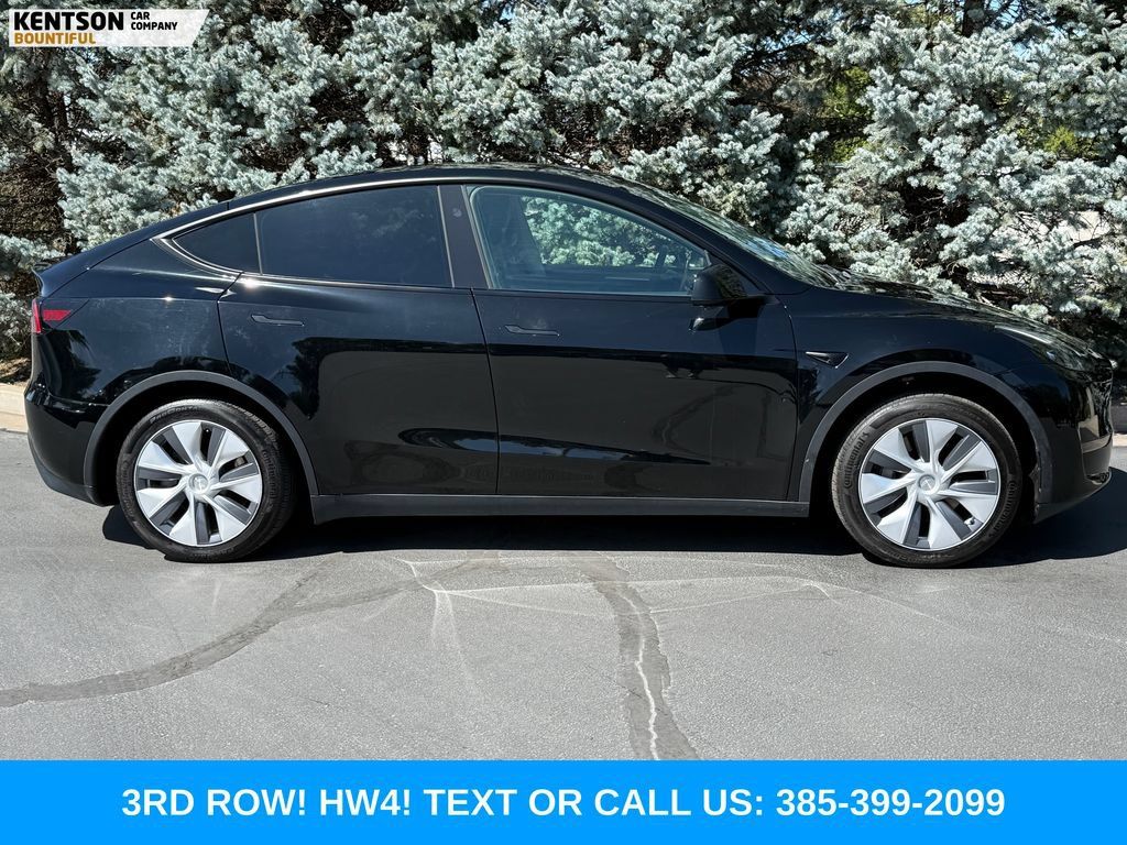 Used 2023 Tesla Model Y Long Range AWD/4WD image 10