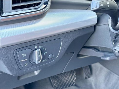 Certified 2023 Audi Q5 2.0T Premium Plus w/ Premium Plus Package image 10