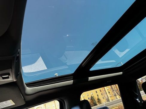 Used 2017 Ford F150 Lariat w/ Equipment Group 502A Luxury image 34