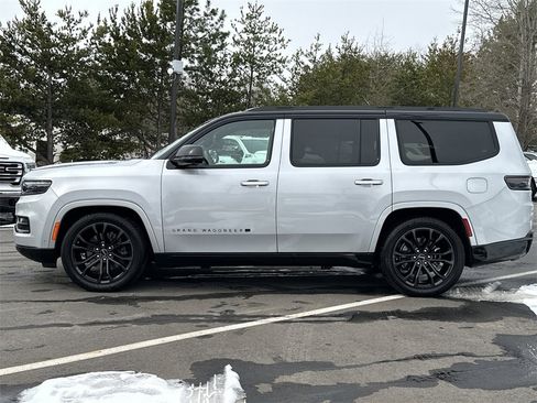 Used 2024 Jeep Grand Wagoneer Series II w/ Quick Order Packagew 28T image 2