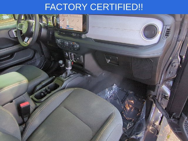 Certified 2026 Jeep Wrangler Unlimited Sahara AWD/4WD image 34