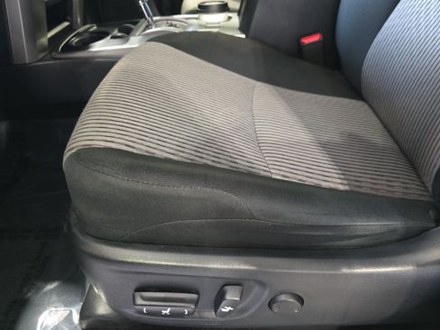 Used 2022 Toyota 4Runner SR5 RWD image 27