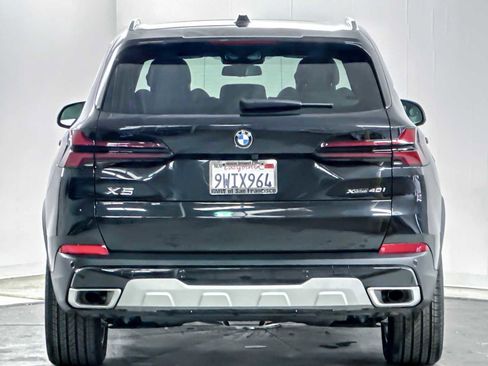 Used 2026 BMW X5 xDrive40i w/ Premium Package image 7
