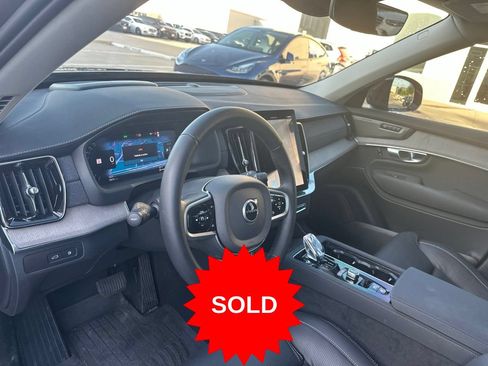 Used 2025 Volvo XC90 T8 Ultra AWD/4WD image 20