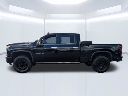 Used 2022 Chevrolet Silverado 2500 High Country w/ Safety Package II AWD/4WD image 7