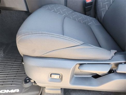 New 2025 Toyota Tacoma SR5 image 17