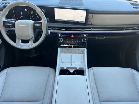 Certified 2025 Hyundai Santa Fe Calligraphy image 3