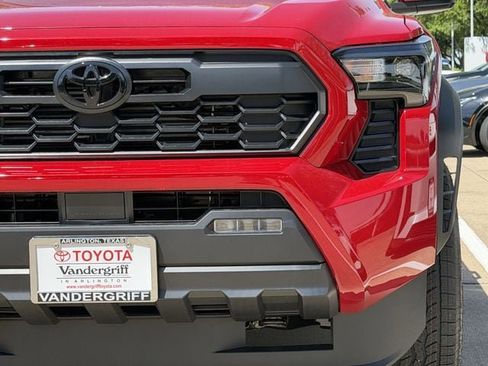 New 2026 Toyota Tacoma TRD Off-Road AWD/4WD image 9