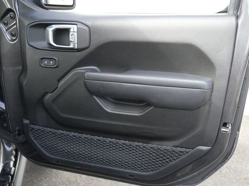 Used 2025 Jeep Wrangler Unlimited Sport S 4xe image 27