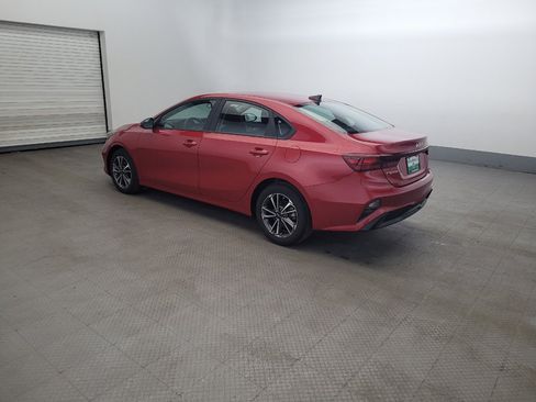 Used 2023 Kia Forte LXS w/ LXS Technology Package FWD image 3