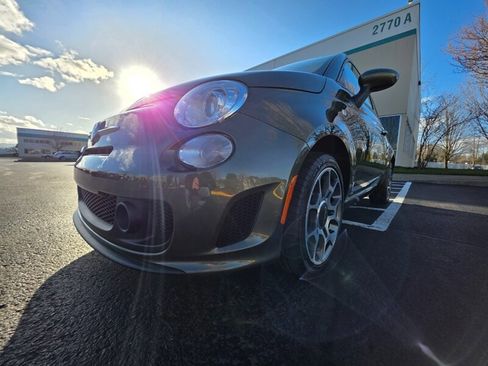Used 2018 FIAT 500 Pop w/ Popular Equipment Package image 10