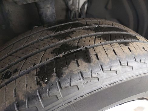 Used 2024 Toyota RAV4 LE image 17