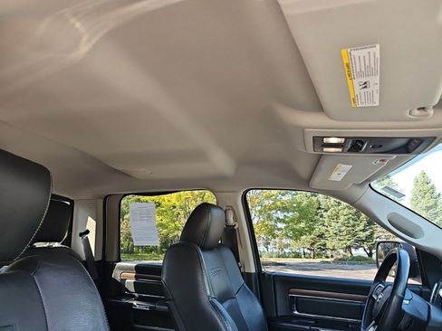Used 2016 RAM 2500 Laramie w/ Sport Appearance Group AWD/4WD image 12