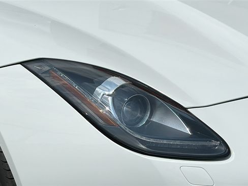 Used 2015 Jaguar F-TYPE S RWD image 7