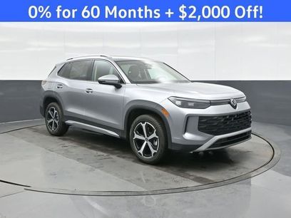 New 2026 Volkswagen Tiguan SE