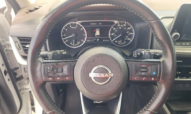 Used 2023 Nissan Rogue SV w/ SV Premium B Package FWD image 7