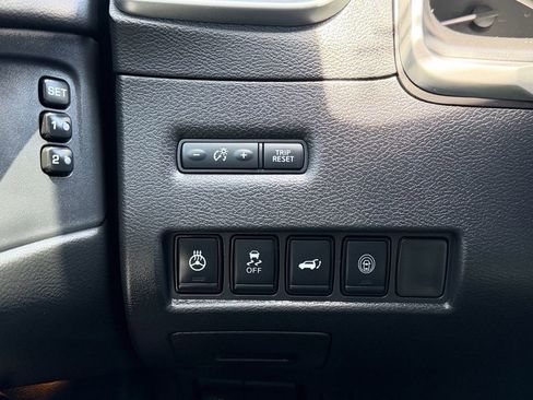 Used 2024 Nissan Murano Platinum w/ Cargo Package AWD/4WD image 21