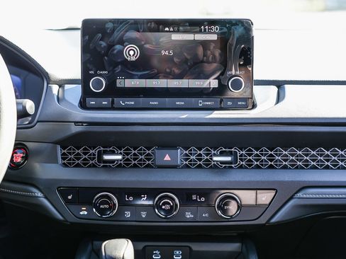 Certified 2025 Honda Accord SE image 3