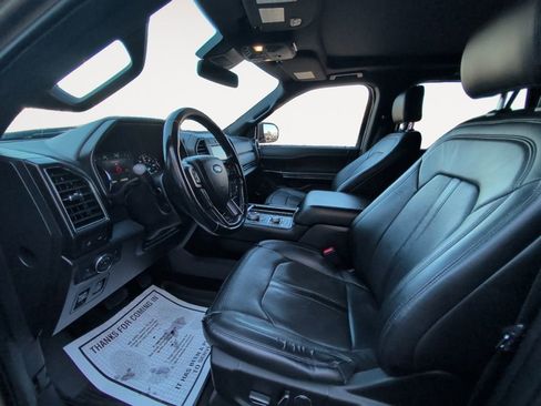 Used 2018 Ford Expedition Limited w/ Equipment Group 301A AWD/4WD image 9
